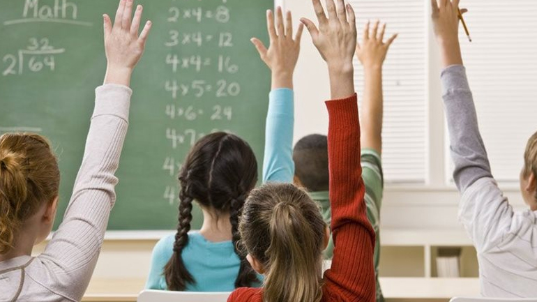 Το υπ. Οικονομικών προσανατολίζεται σε νέα παράταση για τον ΦΠΑ στην εκπαίδευση