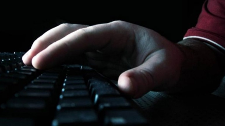 Απέτρεψαν αυτοκτονία 13χρονης που ανακοινώθηκε μέσω διαδικτύου