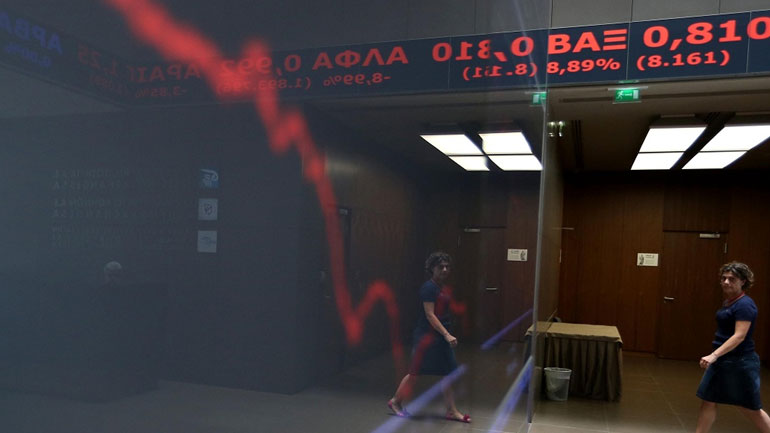 Βουτιά 3,89% στο Χρηματιστήριο λόγω της εμπλοκής στις διαπραγματεύσεις
