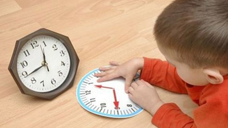 Πώς να μάθετε στο παιδί σας την… ώρα!