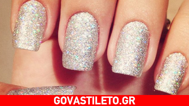 Δώστε λάμψη στα νύχια σας με τα νέα βερνίκια νυχιών της άνοιξης