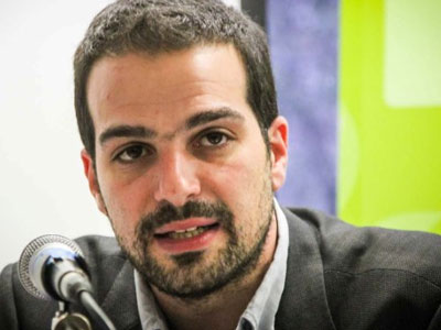 «Κάνουμε μια σκληρή διαπραγμάτευση με άνισους όρους»