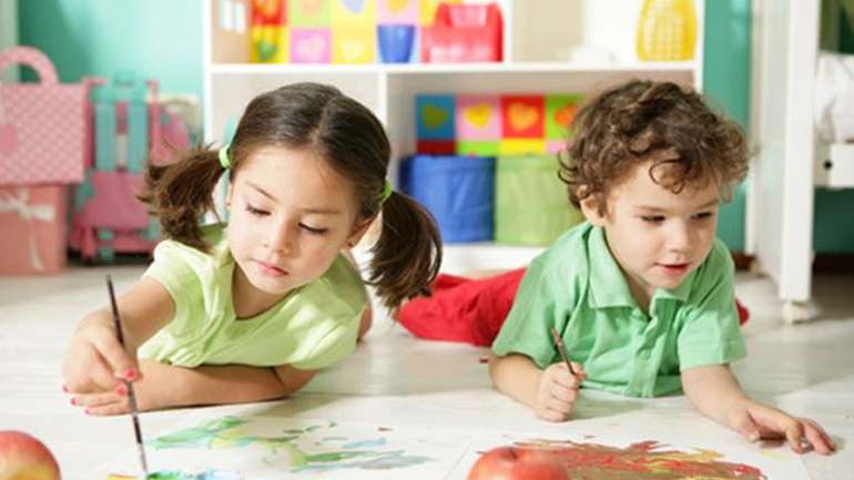 Γιατί πρέπει να ωθείτε το παιδί σας στη ζωγραφική