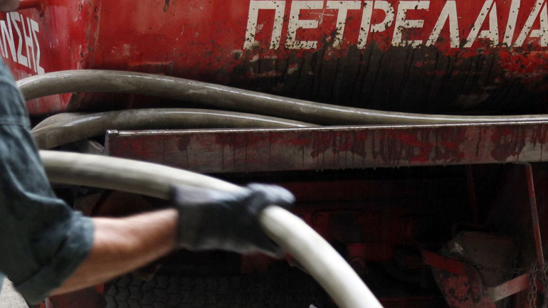 Σημαντικά μειωμένη αναμένεται φέτος η τιμή του πετρελαίου