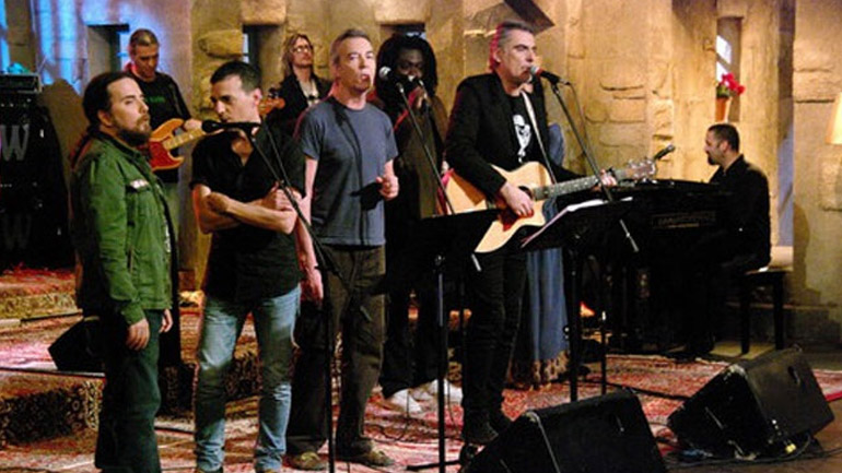 «Στην υγειά μας ρε παιδιά» με τον Φίλιππο Πλιάτσικα