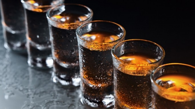 Κωνσταντινούπολη: Οκτώ νεκροί από κατανάλωση νοθευμένου αλκοόλ