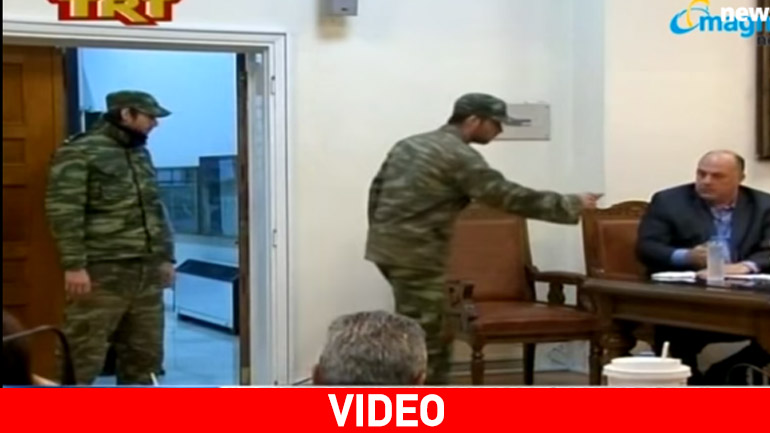 Φαντάροι σε Μπέο: «Mάθαμε ότι υπάρχει μια δημοτική σύμβουλος που κάνει καλό σεξ…»