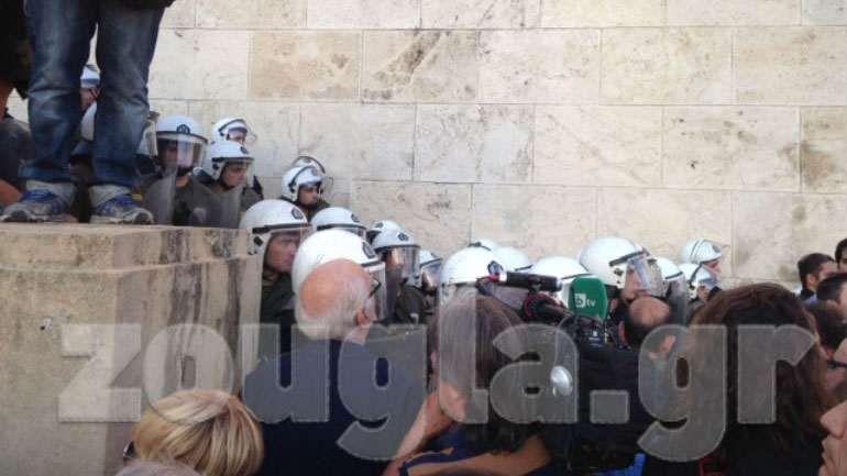 Ποινική δίωξη για τα χθεσινά επεισόδια στο κέντρο της Αθήνας