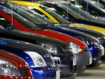 Σε «καθίζηση» ο τζίρος στις αγορές αυτοκινήτου και μοτοσικλέτας