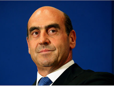 «Ο Καραμανλής μπορεί να επανασυνδέσει την Κεντροδεξιά»