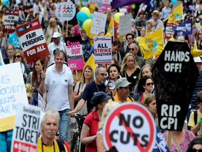 Έτοιμοι για νέες κινητοποιήσεις οι εργαζόμενοι στη Βρετανία