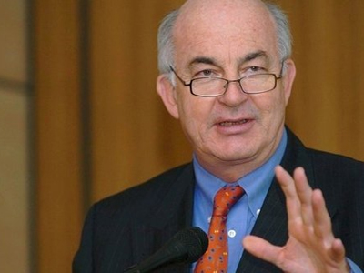 Στρατηγικές ανάπτυξης για την Ελλάδα προτείνει ο Kemal Dervish