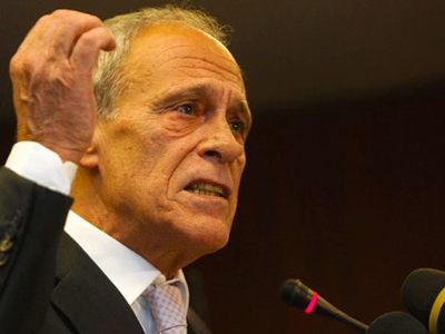 «Τίποτα δεν λύνεται, εάν δεν γίνουν εκλογές»