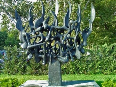 Η Ισραηλιτική Κοινότητα για τη βέβηλωση του Μνημείου του Ολοκαυτώματος