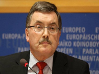 «Αδειάζει» Βενιζέλο ο Juergen Stark