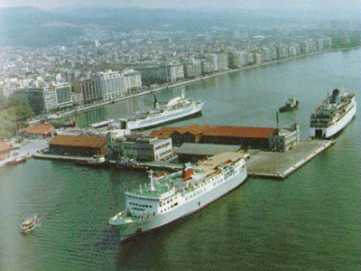 ΟΜ.Υ.Λ.Ε.: Σκάνδαλο η ιδιωτικοποίηση των λιμανιών Θεσσαλονίκης και Πειραιά