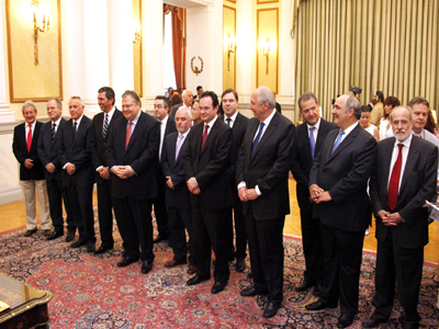 Ορκίστηκε η νέα κυβέρνηση