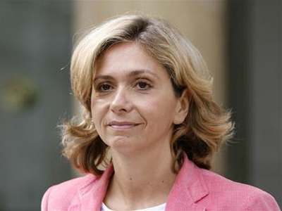 Άμεση εφαρμογή της συμφωνίας για την ελληνική στήριξη ζητεί η Γαλλία