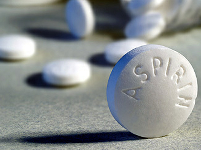 Η ασπιρίνη προλαμβάνει το έμφραγμα αλλά δεν μειώνει τον κίνδυνο εγκεφαλικού;