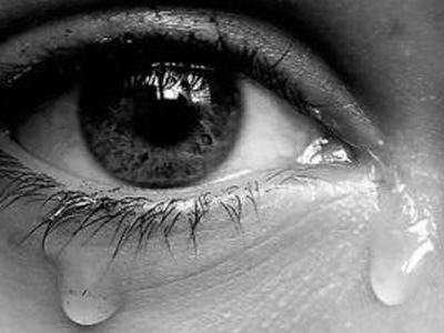 Βουρκωμένα μάτια στη Βουλή