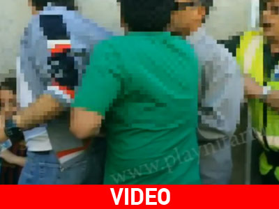 Αστυνομικός χρησιμοποιεί σπρέι κατά ανηλίκου έξω από γήπεδο