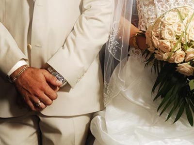 «Έχουμε ακόμα ήλιο» λένε οι Βρετανοί στην Κεφαλλονιά-Ετοιμάζουν γάμους!