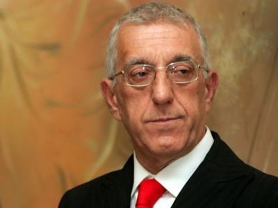 «Ας με διαγράψουν!»