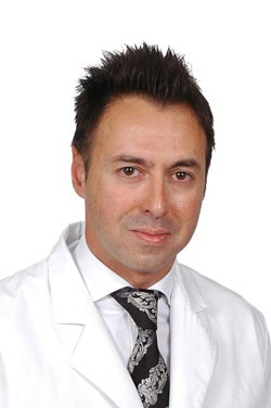 Ο δρ. Ανδρέας Γραββάνης