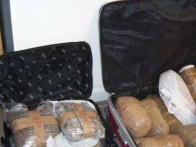 Συνελήφθη με 25,5 κιλά κάνναβη στις αποσκευές του