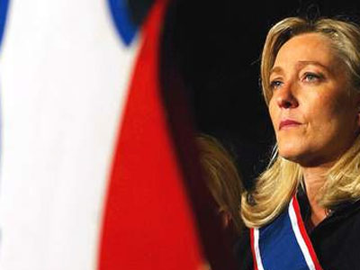 Ανεβαίνει η άκρα δεξιά στη Γαλλία