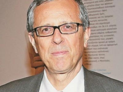 Tο ΠΑΣΟΚ φωτογραφίζει Μπαλτάκο