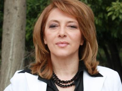 Έβαλαν φωτιά έξω από το σπίτι της Σ. Γιαννακά