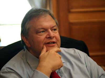 Στη σύνοδο του ΝΑΤΟ που διεξάγεται στις Βρυξέλλες συμμετέχει ο Βενιζέλος