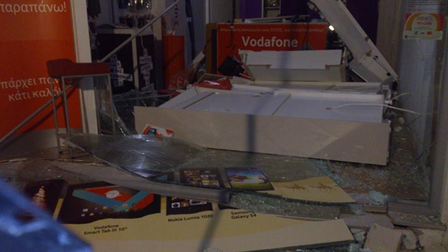 Υλικές ζημιές σε καταστήματα