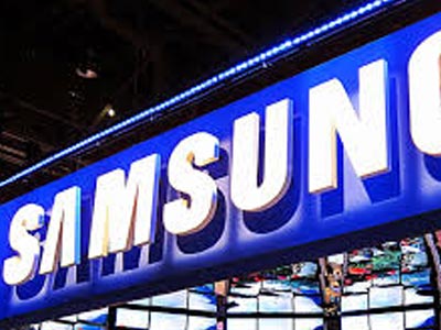 Η Samsung «φλερτάρει» με το λιμάνι του Πειραιά