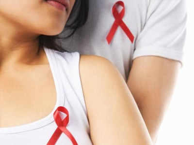 Πολλοί οι παράγοντες που προκαλούν καρκίνο του μαστού