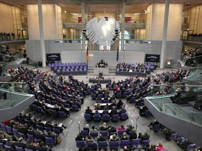 Νέο «πακέτο βοήθειας» προς την Αθήνα;