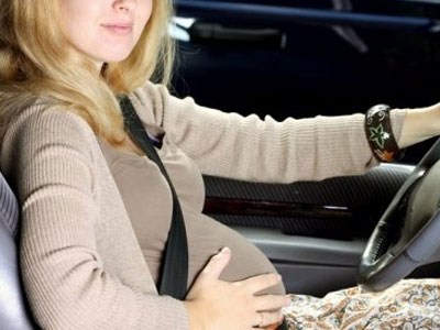 Οι γυναίκες που κυοφορούν είναι περισσότερο επιρρεπείς στα τροχαία