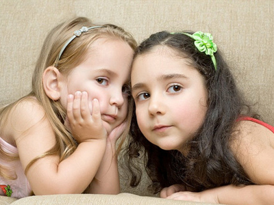 Οι δύο κόρες φέρνουν… ευτυχία, όχι όμως παραπάνω!