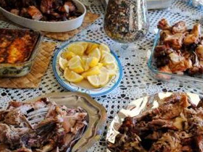 Τι κρύβει το τραπέζι της Λαμπρής