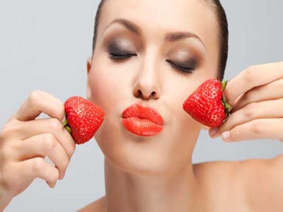 Φράουλες: Το ιδανικό πίλινγκ για το σώμα σας