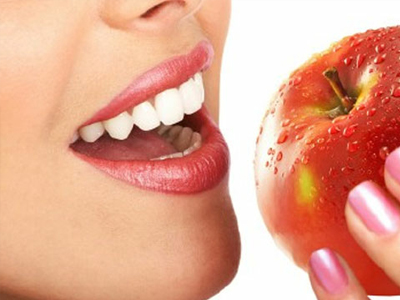 Ένα μήλο την ημέρα για υγιή καρδιά