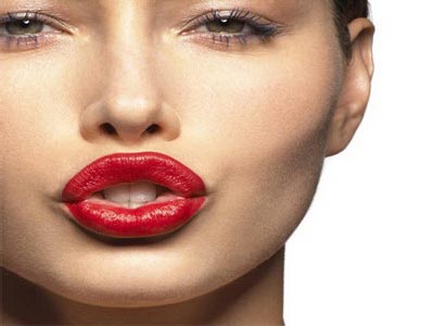 Αυξητική χελιοπλαστική: Χαρίζει αυτοπεποίθηση