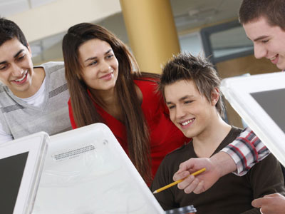 Επιδοτήσεις 690 εκατ. ευρώ για την απασχόληση