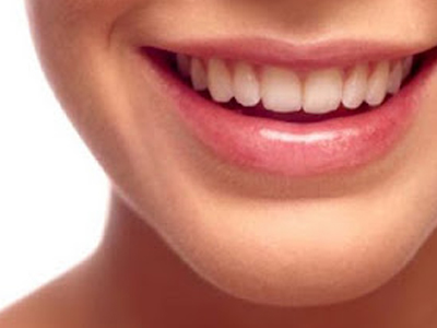 Τροφές «φιλικές» προς τα δόντια