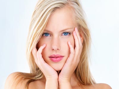 Σπυράκια: Υπάρχουν τρόποι να τα εξαφανίσεις