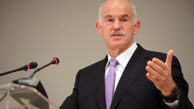 Νέα παρέμβαση Παπανδρέου: Υπέρ του δημοψηφίσματος