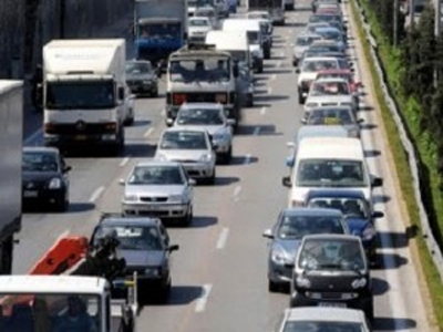 Ουρά 8 χλμ. στην Αμφιλοχία