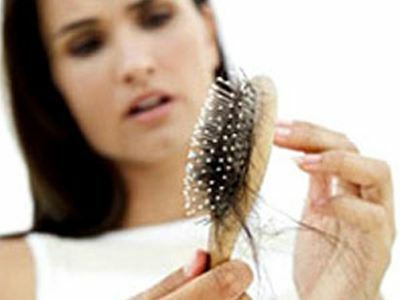 Αλήθειες και μύθοι για την τριχόπτωση