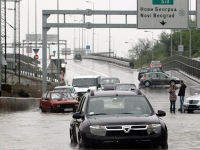 Βουλγαρία: Συνεχίζεται η προσπάθεια των αρχών για την αποκατάσταση ζημιών από πλημμύρες
